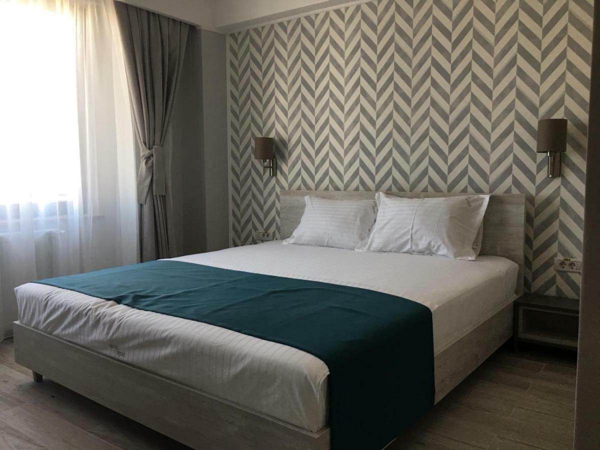 Hotel Dedal Năvodari Kültér fotó
