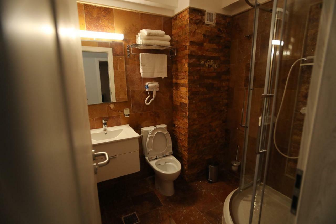 Hotel Dedal Năvodari Kültér fotó